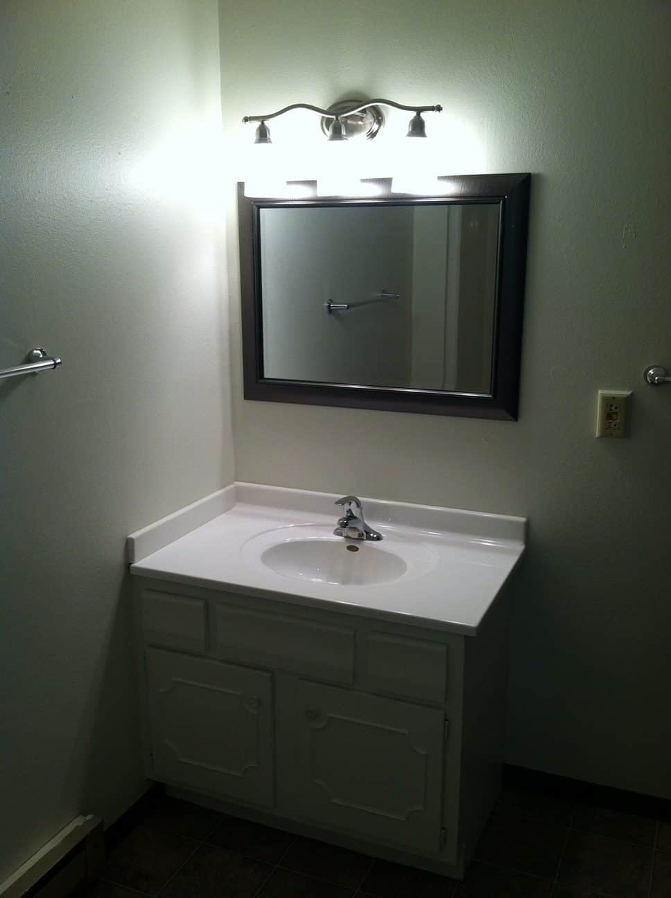 4820 W Fifth Street Bathroom Vanity